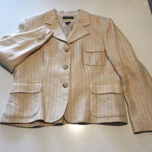 🛍Ralph Lauren Blazer Cream Color Size 16
